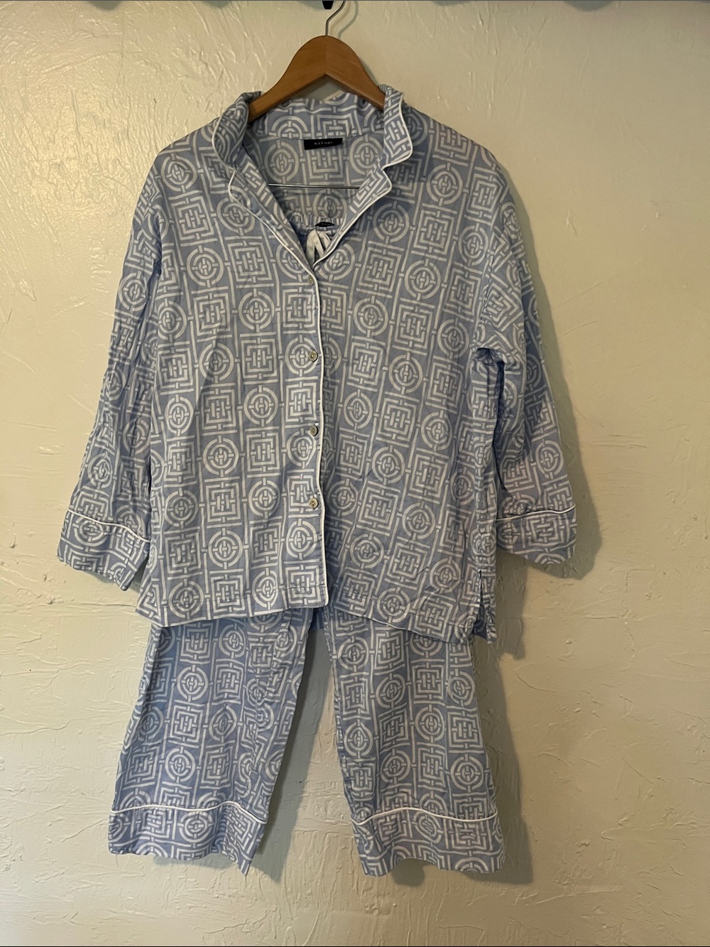 Natori Light Blue & White Geometric Pajama Set
